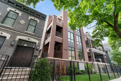 2738 North Racine Avenue Chicago IL 60614