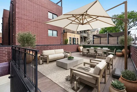 2738 North Racine Avenue Chicago IL 60614
