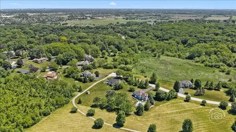 39W016 West Hilltop Drive St. Charles IL 60175