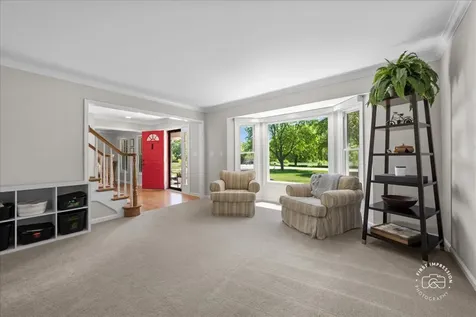 39W016 West Hilltop Drive St. Charles IL 60175