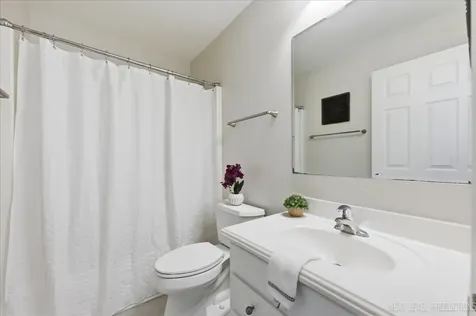 398 Chesapeake Lane Oswego IL 60543