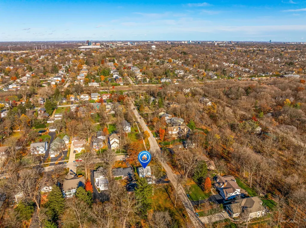 1901 Curtiss Street Downers Grove IL 60515