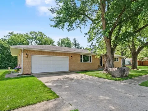 1812 Joni Leann Court Urbana IL 61802
