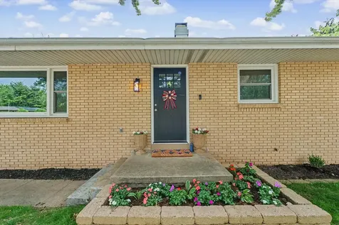 1812 Joni Leann Court Urbana IL 61802
