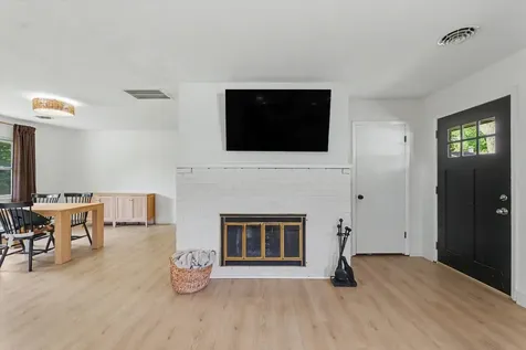 1812 Joni Leann Court Urbana IL 61802