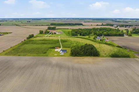 10438 West 1000s Road Bonfield IL 60913