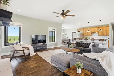 10438 West 1000s Road Bonfield IL 60913