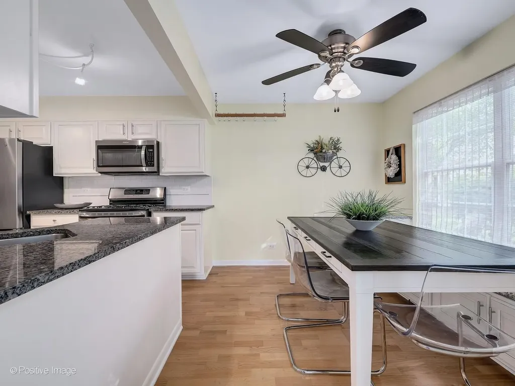 30W032 Laurel Court Warrenville IL 60555