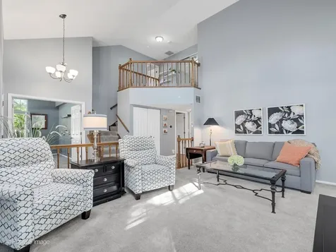 30W032 Laurel Court Warrenville IL 60555