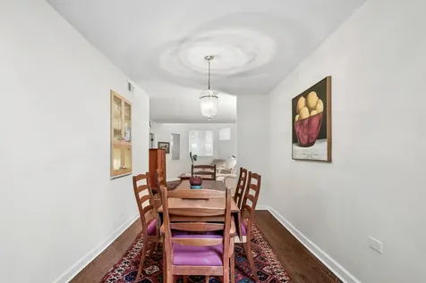 23 East Goethe Street Chicago IL 60610