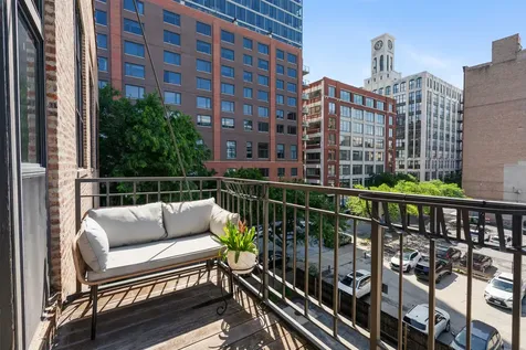 203 South Sangamon Street Chicago IL 60607
