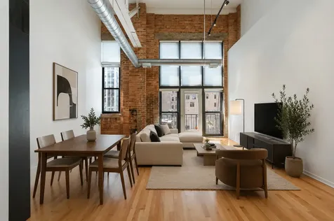 203 South Sangamon Street Chicago IL 60607