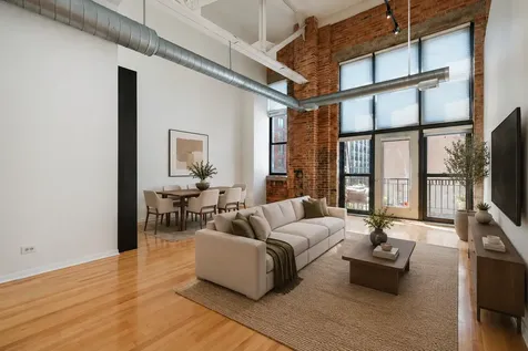 203 South Sangamon Street Chicago IL 60607