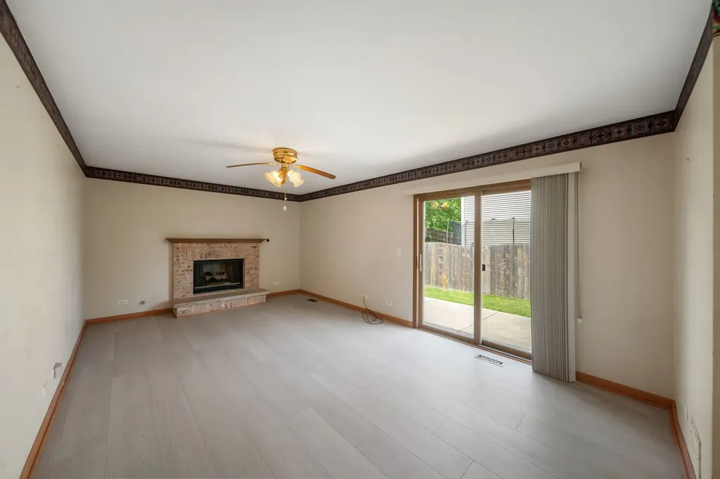 1003 Harvest Drive Antioch IL 60002