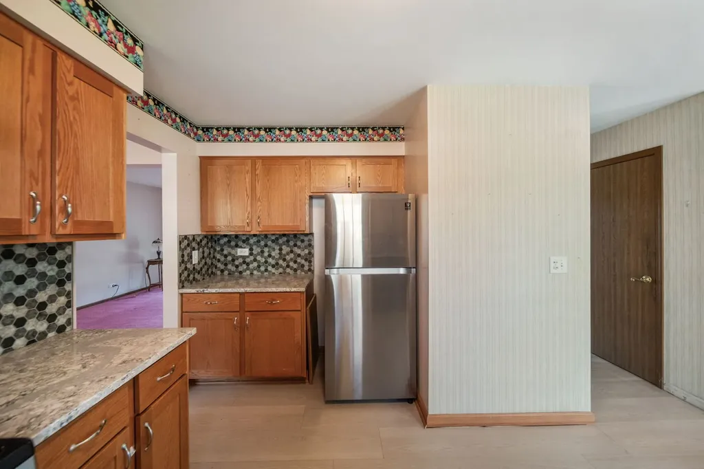 1003 Harvest Drive Antioch IL 60002