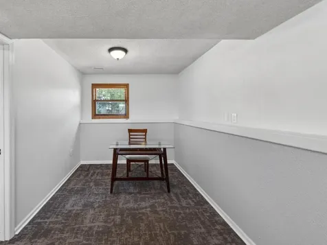 909 Northfield Avenue Harvard IL 60033