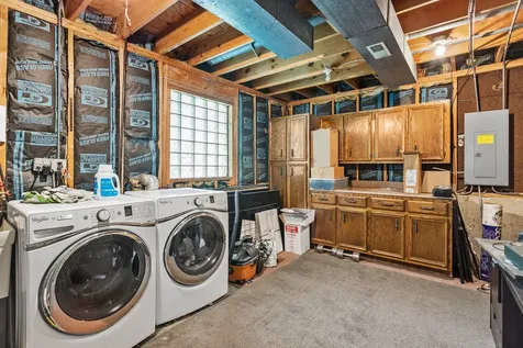2214 Hamilton Lane Darien IL 60561