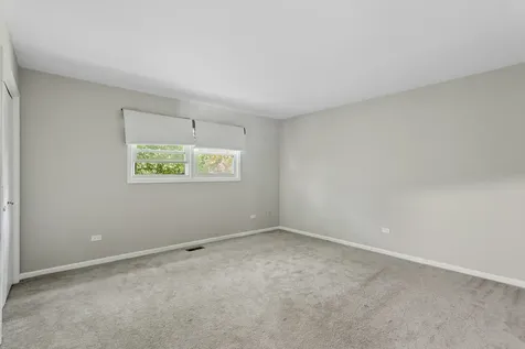 2214 Hamilton Lane Darien IL 60561