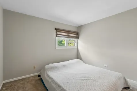 2214 Hamilton Lane Darien IL 60561