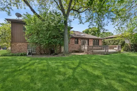 2214 Hamilton Lane Darien IL 60561