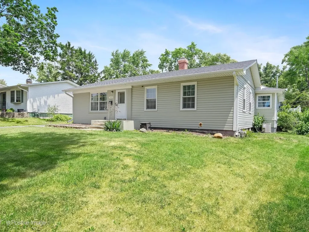 7665 Sprucewood Avenue Woodridge IL 60517