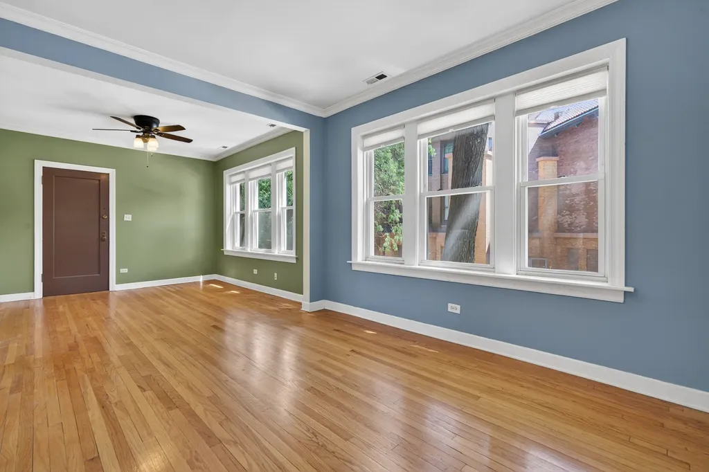 4308 West Waveland Avenue Chicago IL 60641