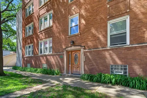 4308 West Waveland Avenue Chicago IL 60641