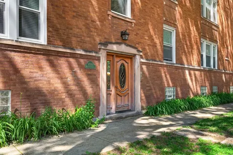 4308 West Waveland Avenue Chicago IL 60641