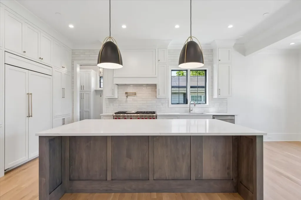 1404 South Ashland Avenue Park Ridge IL 60068