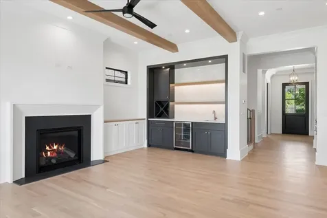 1404 South Ashland Avenue Park Ridge IL 60068