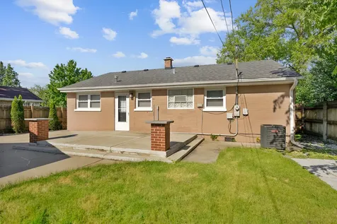 407 North West Avenue Elmhurst IL 60126