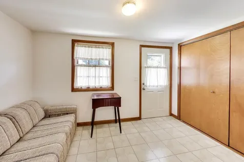 3002 Miller Drive Mchenry IL 60050