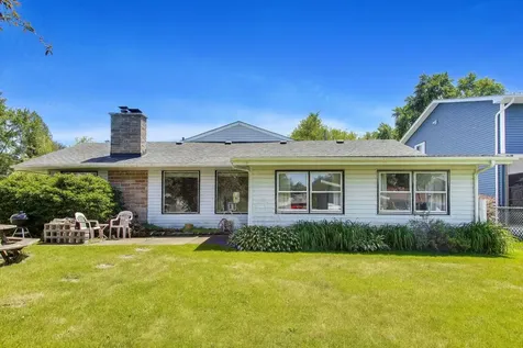 3002 Miller Drive Mchenry IL 60050