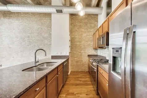1735 North Paulina Street Chicago IL 60622