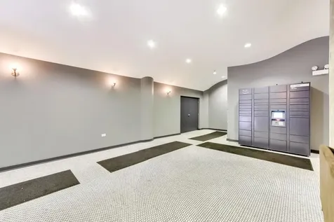 1735 North Paulina Street Chicago IL 60622