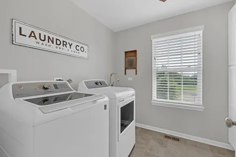 13849 Anne Drive Lemont IL 60439