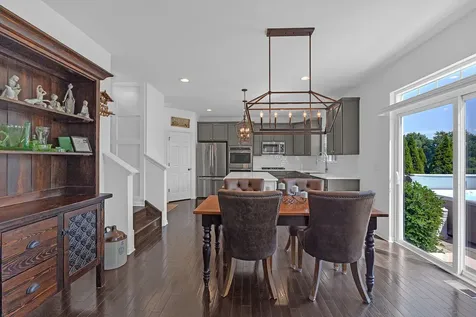 13849 Anne Drive Lemont IL 60439