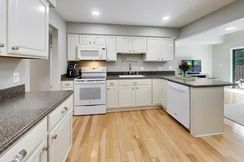 599 Saint Andrews Court Crystal Lake IL 60014