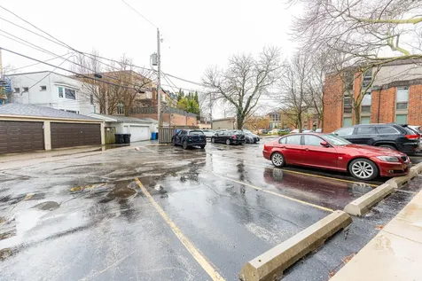 2122 North Lincoln Avenue Chicago IL 60614