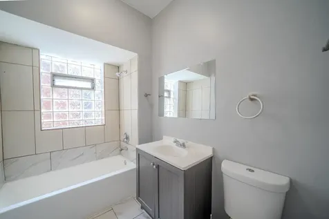 7916 South Throop Street Chicago IL 60620