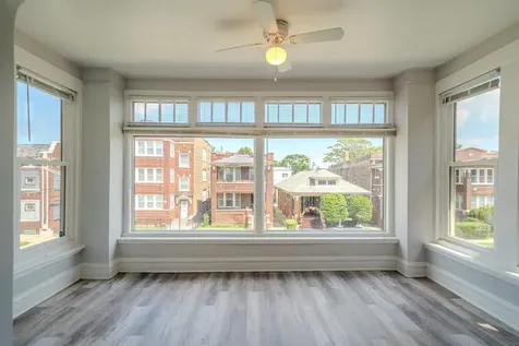 7916 South Throop Street Chicago IL 60620
