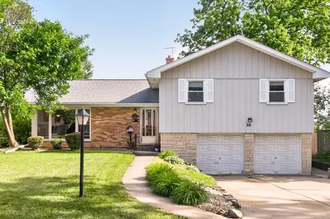 53 West Leslie Lane Villa Park IL 60181