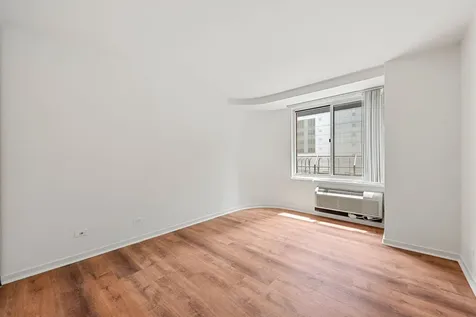 211 East Ohio Street Chicago IL 60611