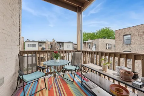 2712 West Leland Avenue Chicago IL 60625