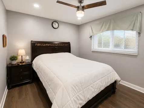 4800 South Lavergne Avenue Chicago IL 60638
