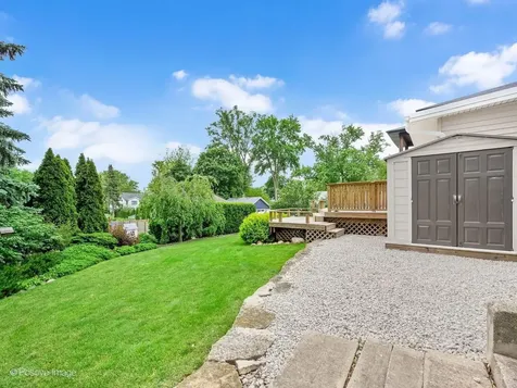 393 Grandview Avenue Glen Ellyn IL 60137
