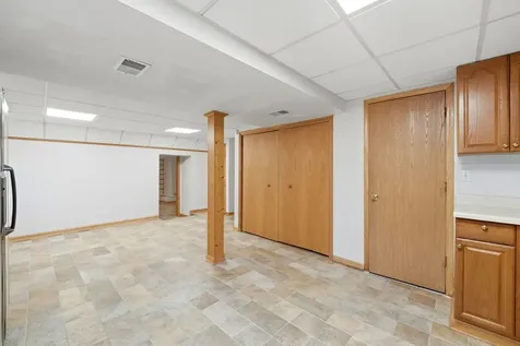 8920 Emerald Court Hickory Hills IL 60457