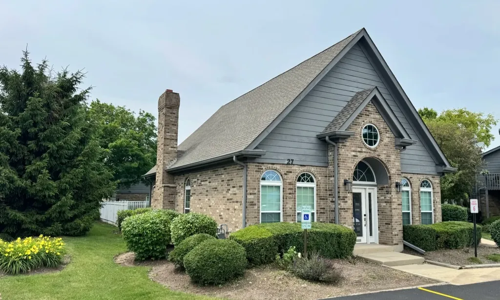 35 Foxcroft Road Naperville IL 60565