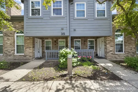 35 Foxcroft Road Naperville IL 60565