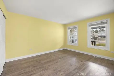 35 Foxcroft Road Naperville IL 60565